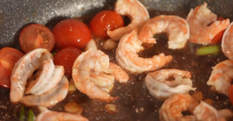 Креветки в соевом соусе