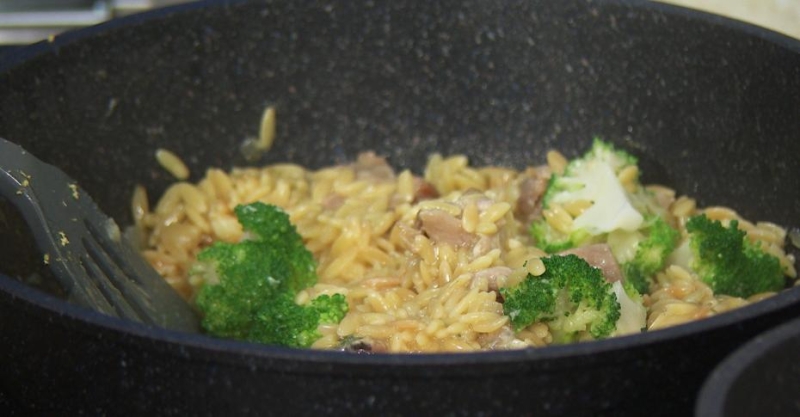 Рагу из индейки с орзо