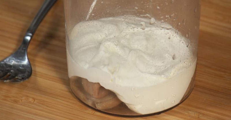 Селёдка с заливкой из хрена