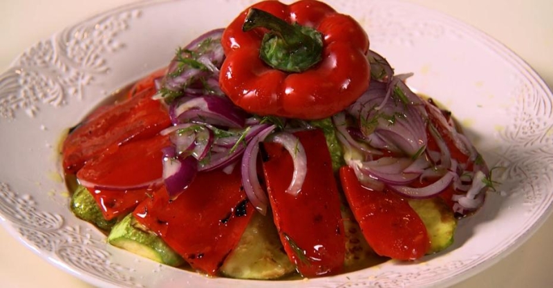 Салат из кабачка и болгарского перца