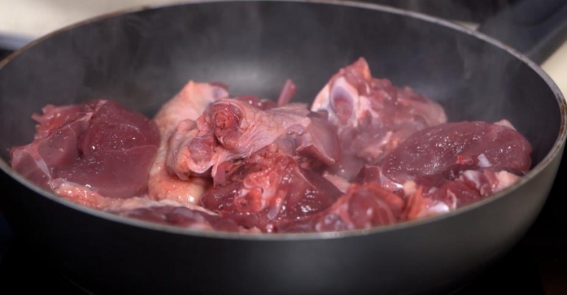 Утка томлёная с мандаринами