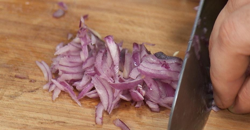 Стейк с маринованным кабачком