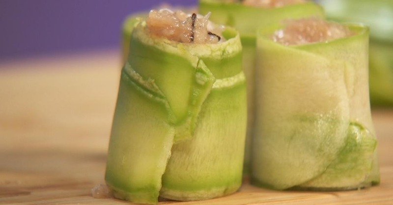 Рулеты из кабачков с куриным фаршем