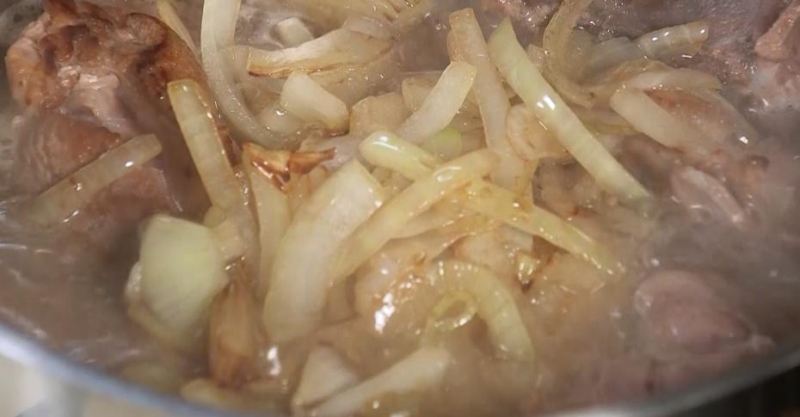 Утка томлёная с мандаринами