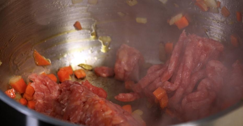 Каша из гречки, перловки, пшена, риса с мясом