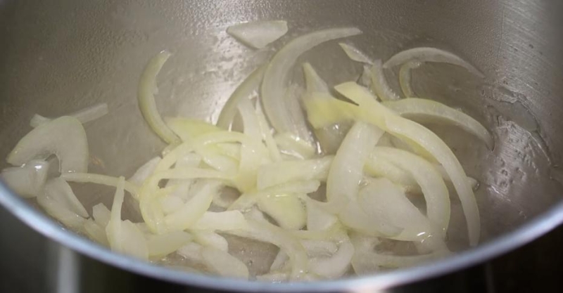 Голубцы со стейком из свинины