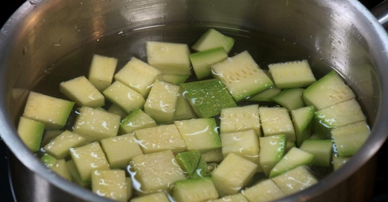 Маринованные кабачки с чили перцем