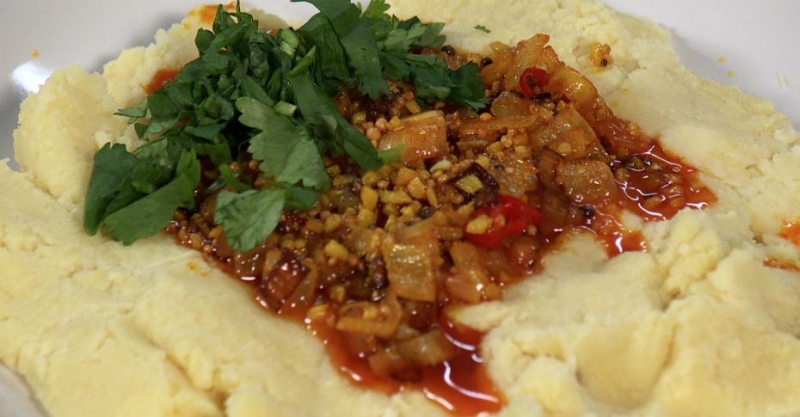 Вада пав (бургер с острой картофельной котлетой по-индийски)