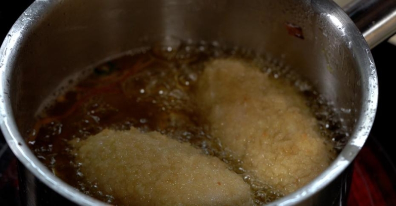 Куриное филе, фаршированное соусом чимичурри, с картофелем пай