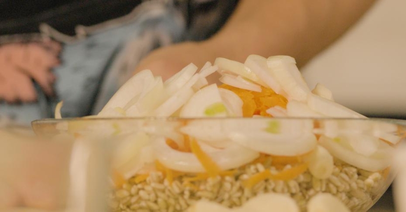 Перловка с овощами в автоклаве