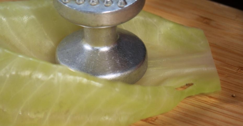 Голубцы с колбасками в итальянском стиле