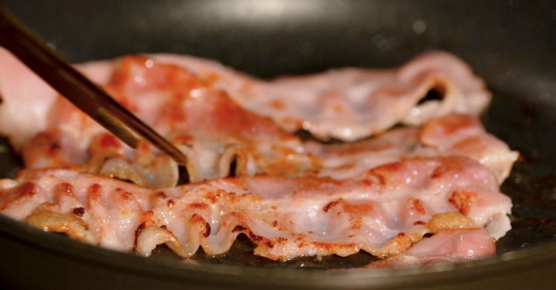 Бургер с вишней