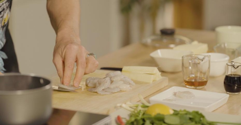 Хрустящие кабачки с креветками