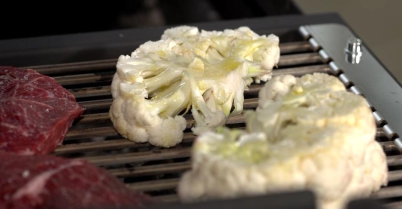 Классический и овощной стейки