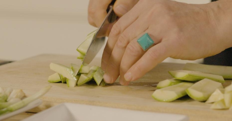 Маринованные кабачки с перцем чили