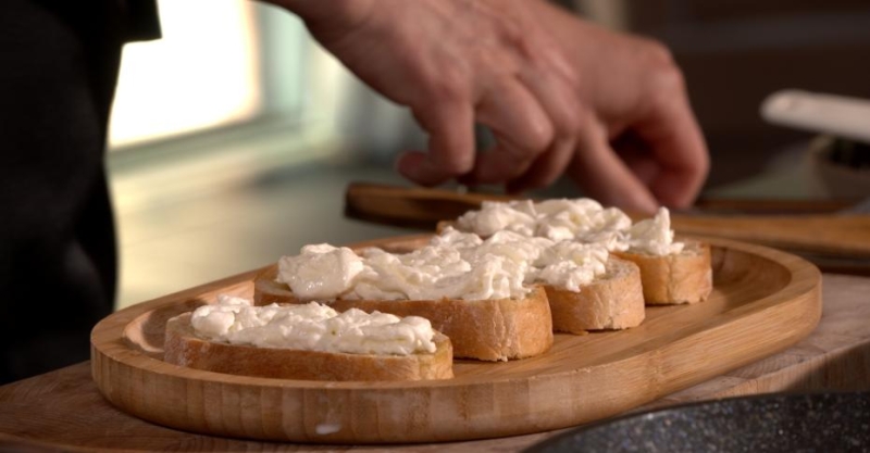 Брускетты с овощами