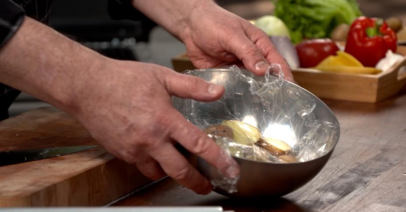 Бургеры с манго, оджахури и баранина с наршарабом