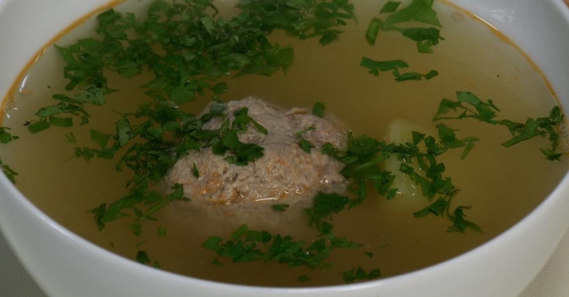 Кюфта-бозбаш с черносливом