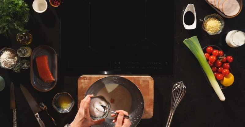 Креспелле с ветчиной и моцареллой