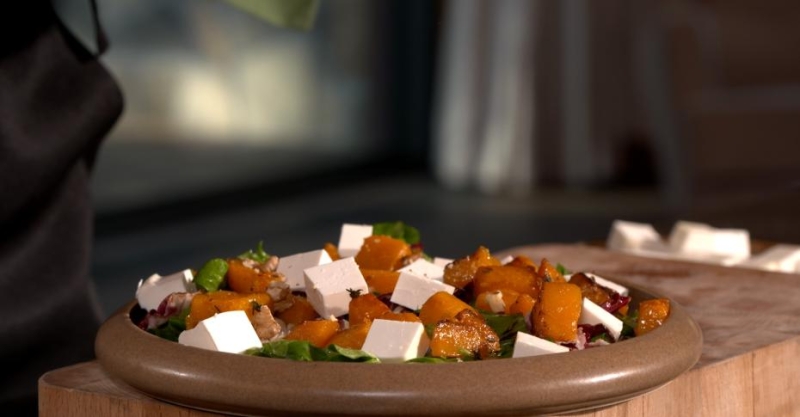 Салат с печёной тыквой