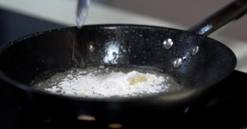 Жаркое из свинины с картофелем и грибами шиитаке