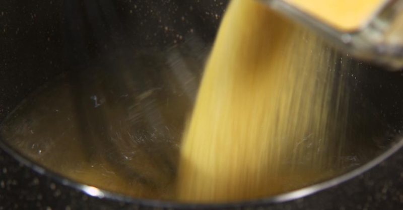 Куриный мильфей с полентой