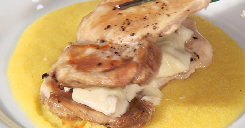 Куриный мильфей с полентой