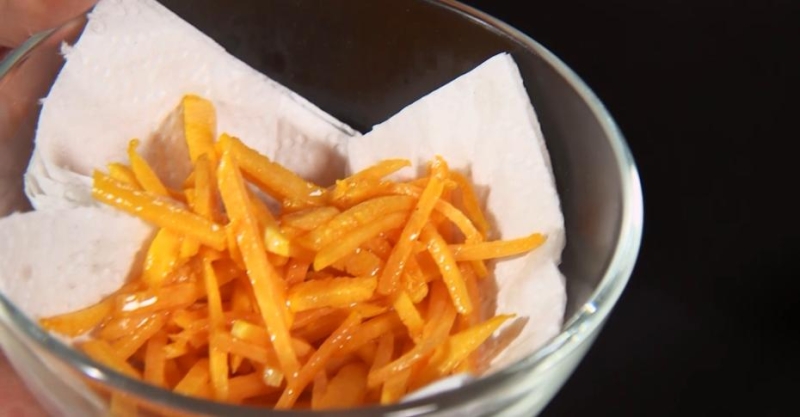 Цыплёнок с тыквой и зелёным маслом