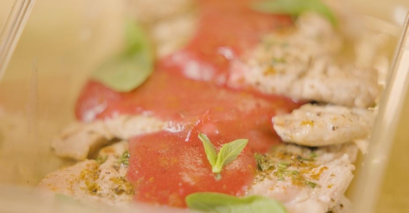 Отбивные с золотистым картофелем