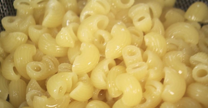 Паста с говядиной в коричневом соусе