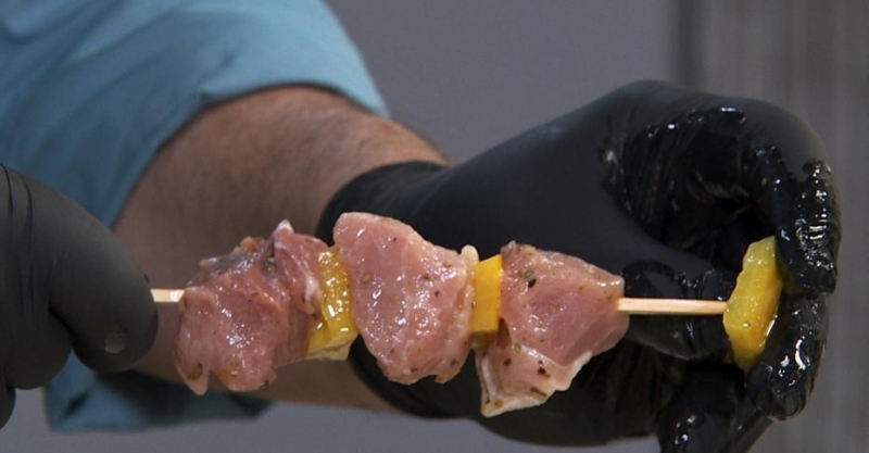 Сувлаки с дзадзики