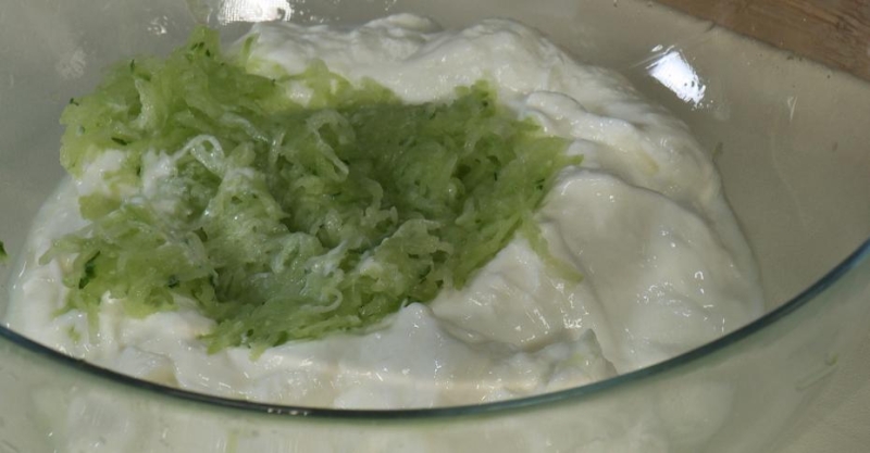 Сувлаки с дзадзики