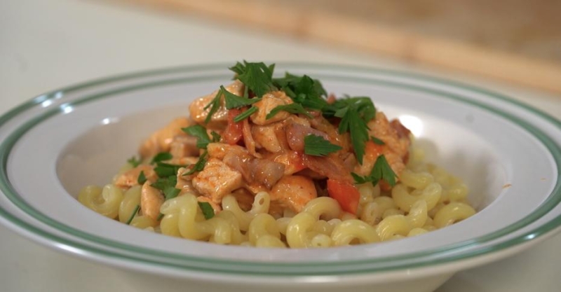 Версия венгерского паприкаша