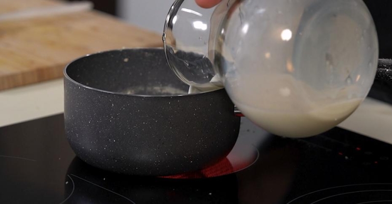 Бефстроганов с грибами и картофельным пюре