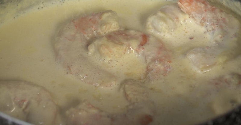 Паста с креветками в миндально-сливочном соусе