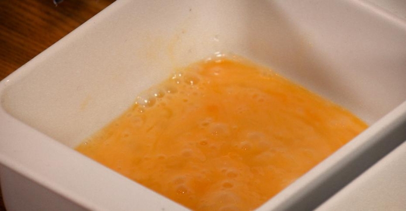 Паста а-ля Альфредо и курица в красной панировке