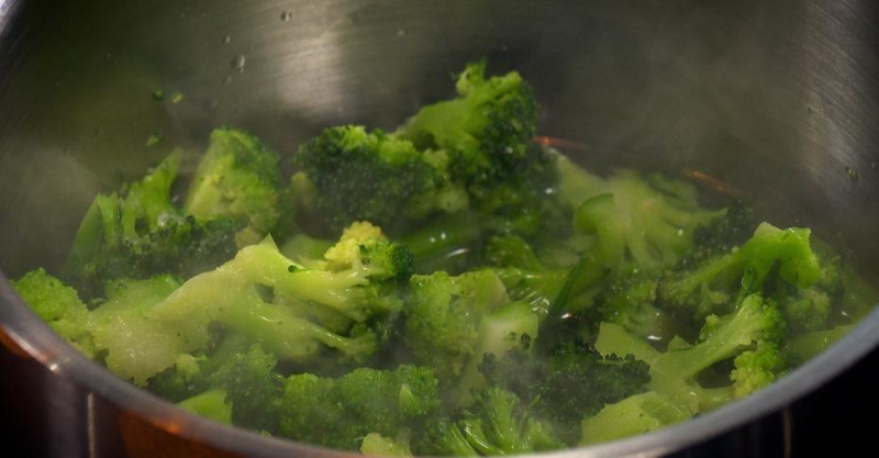 Запеканка с пастой и красной рыбой