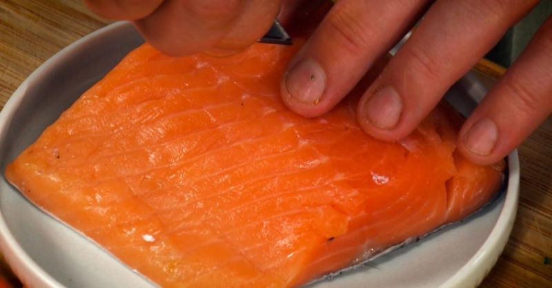 Лапша унаги с овощами и рыбой