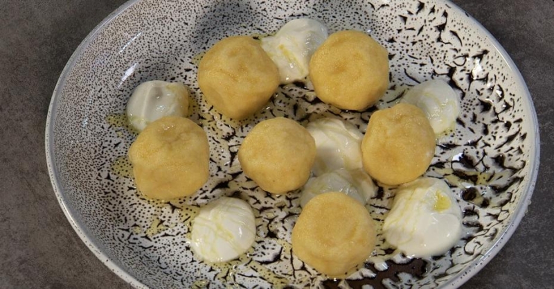 Ленивые вареники с физалисом