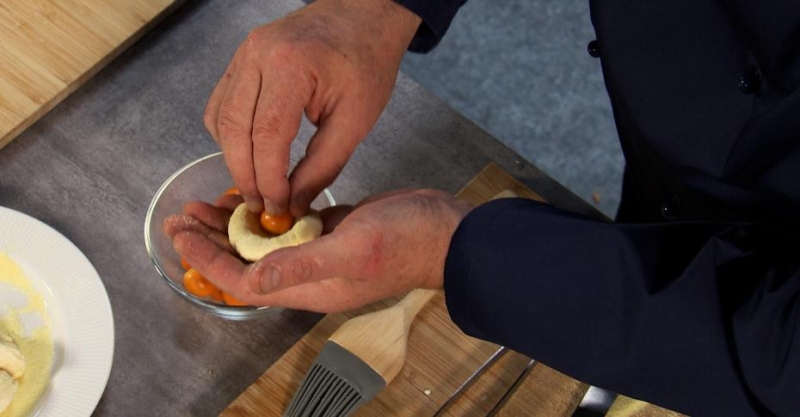 Ленивые вареники с физалисом